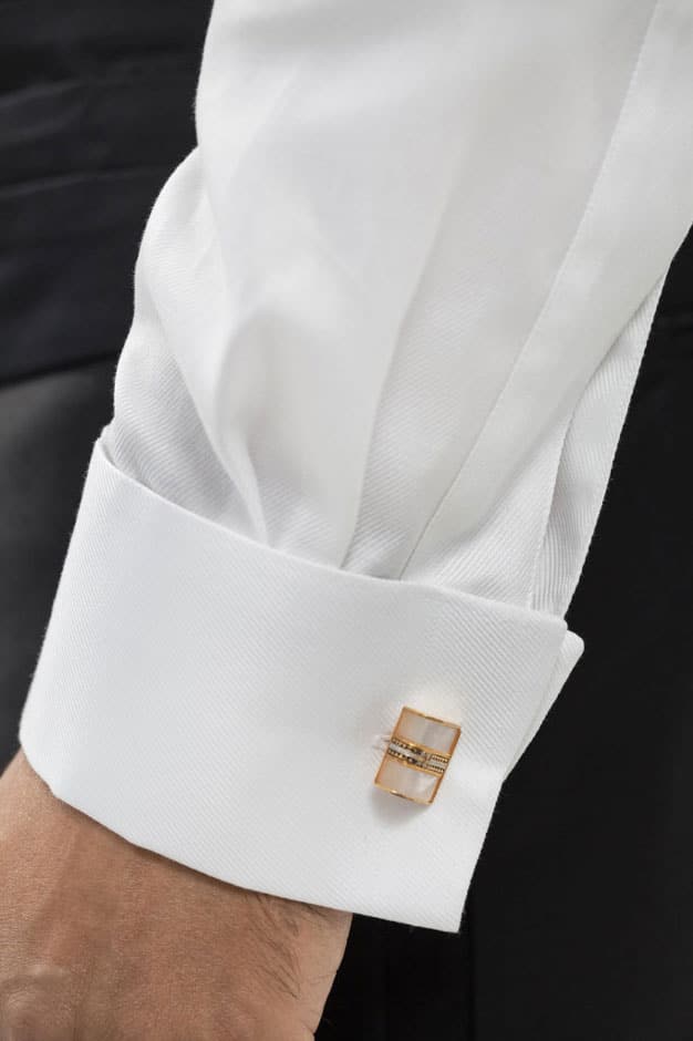 Doppelmanschette eines maßgeschneiderten Smoking Hemds von Egon Brandstetter Maßschneider Berlin